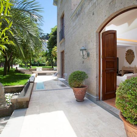 Amore Rentals - Villa Ebe Sorrento Eksteriør billede