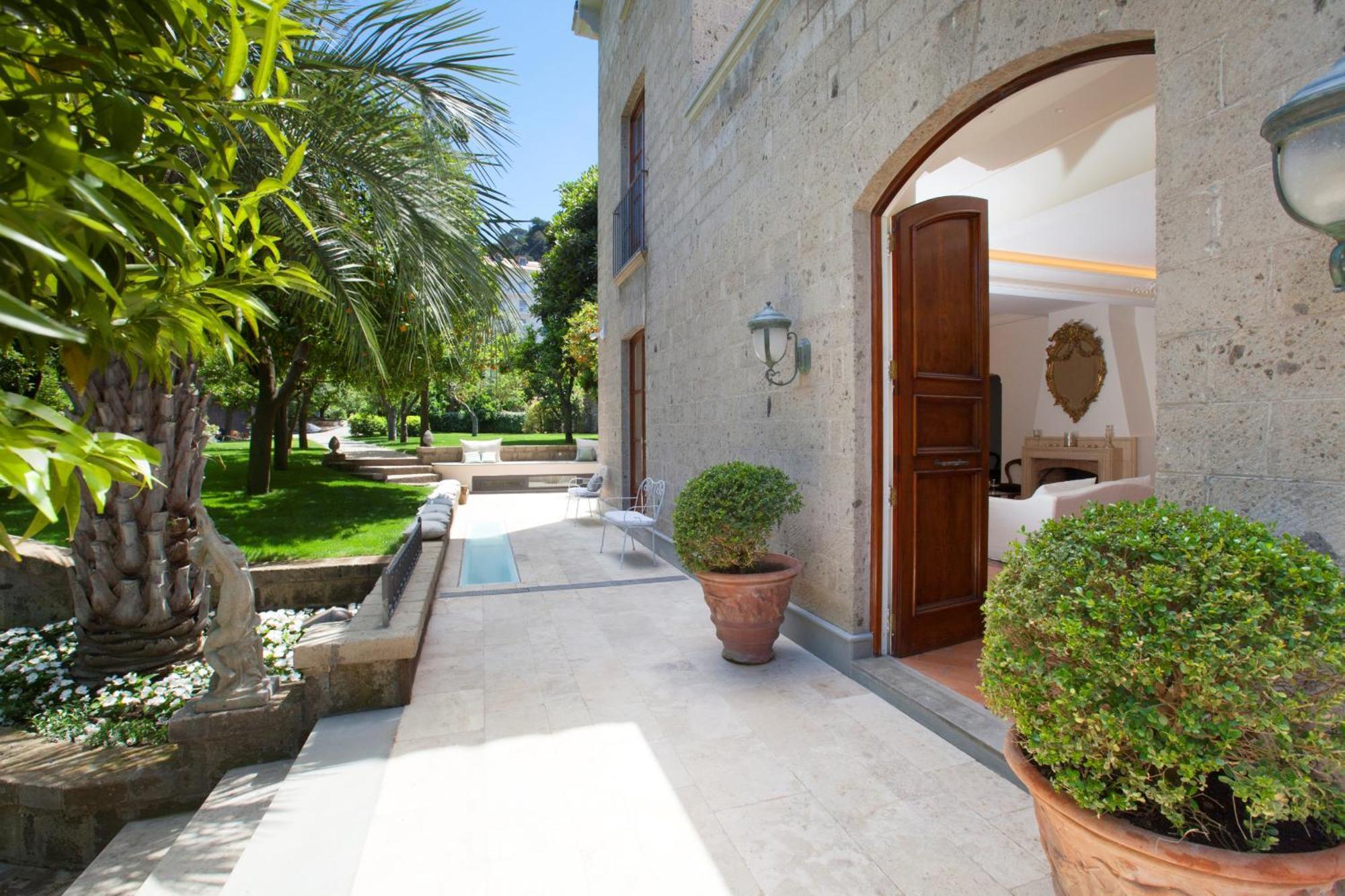 Amore Rentals - Villa Ebe Sorrento Eksteriør billede