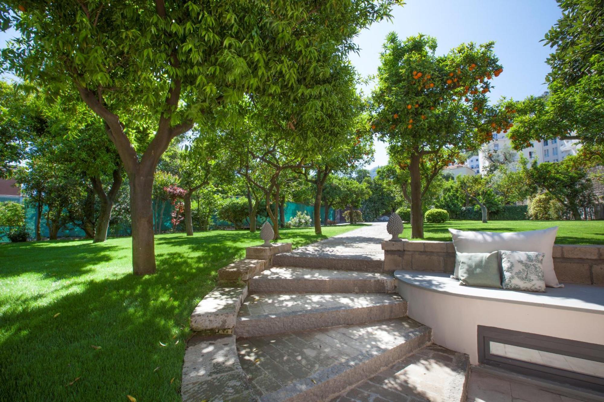 Amore Rentals - Villa Ebe Sorrento Eksteriør billede