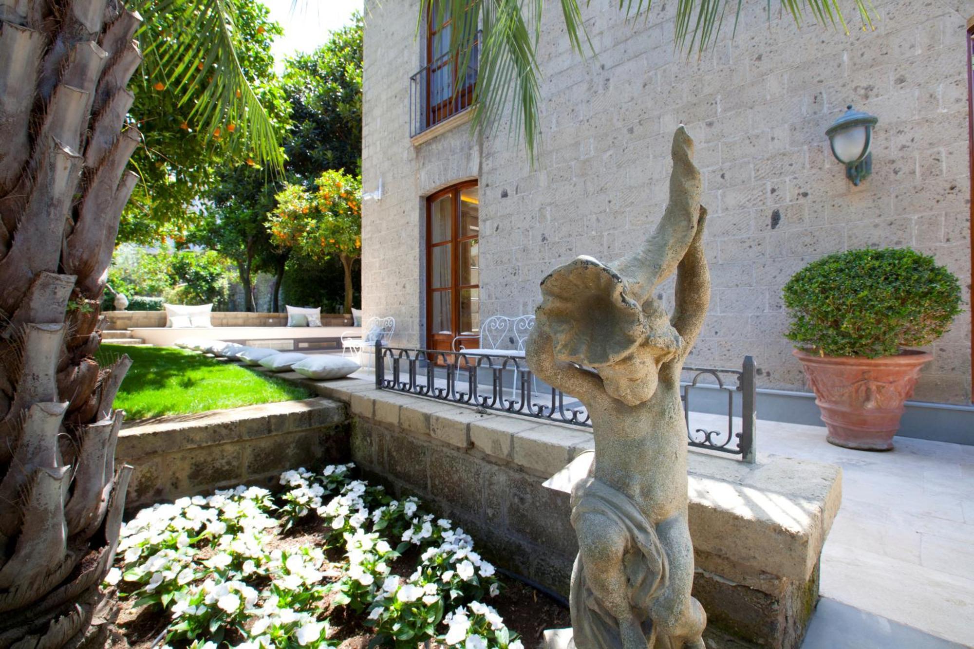 Amore Rentals - Villa Ebe Sorrento Eksteriør billede